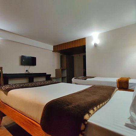 Hotel Vajra Таванг Экстерьер фото