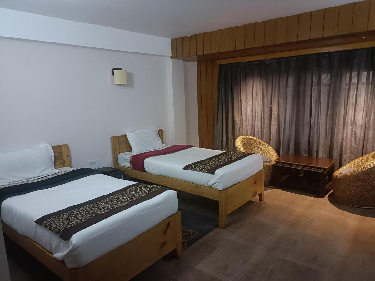 Hotel Vajra Таванг Экстерьер фото