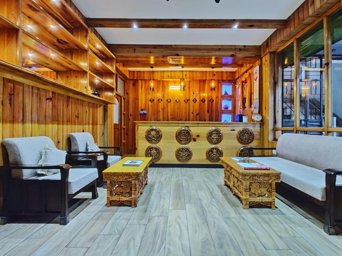 Hotel Vajra Таванг Экстерьер фото