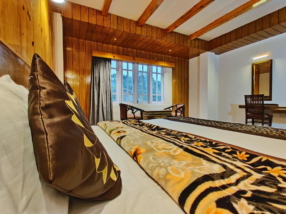 Hotel Vajra Таванг Экстерьер фото