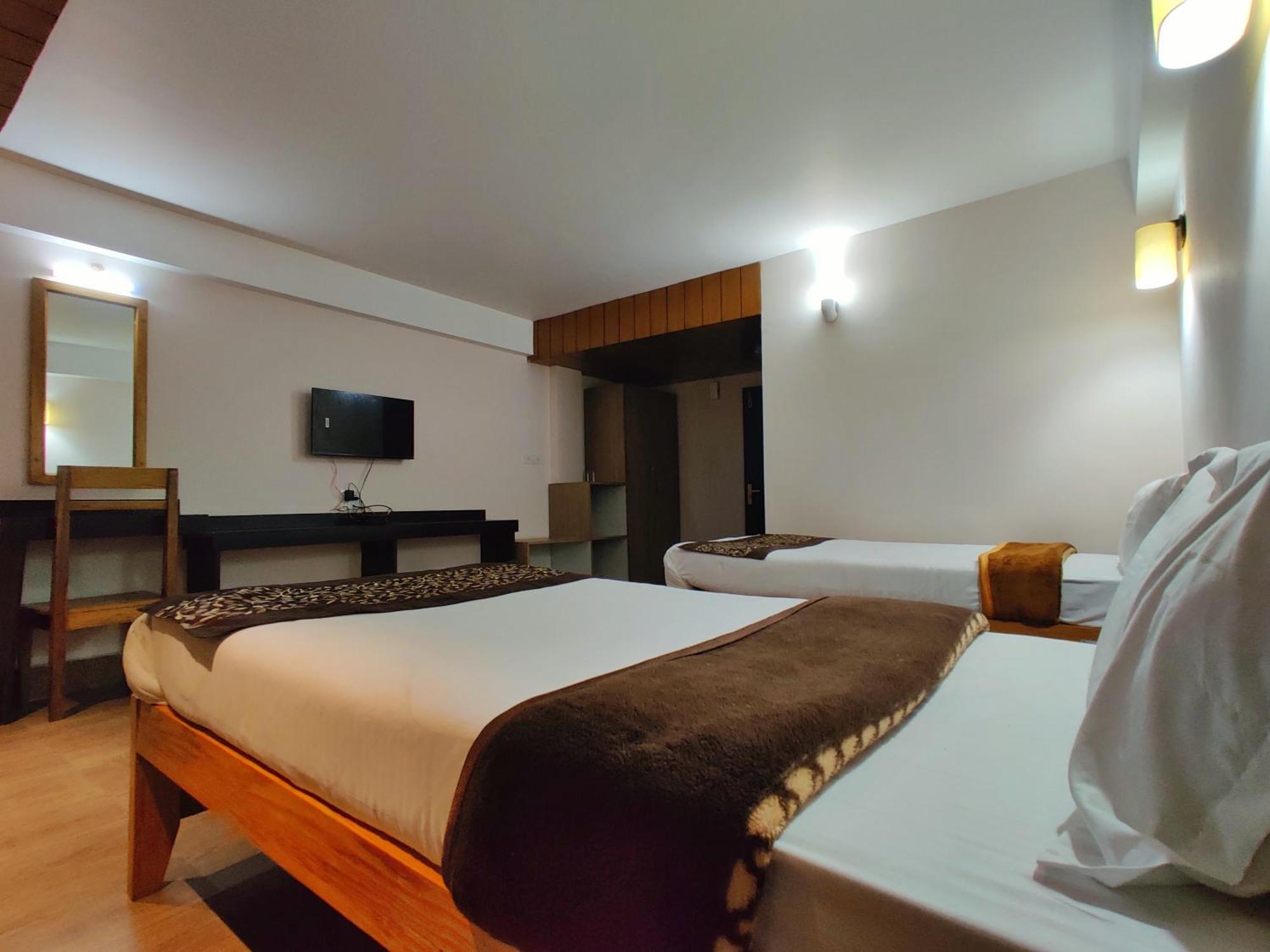 Hotel Vajra Таванг Экстерьер фото