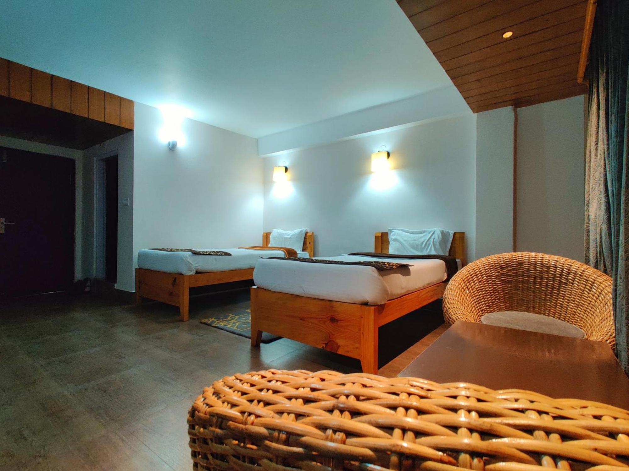 Hotel Vajra Таванг Экстерьер фото