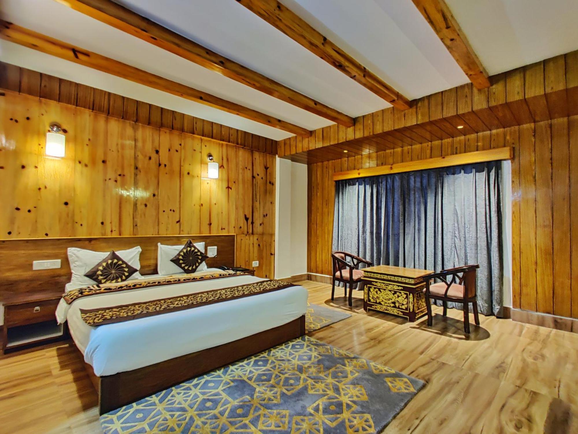 Hotel Vajra Таванг Экстерьер фото